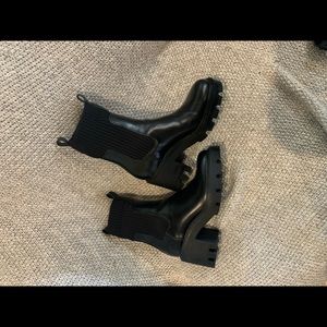 Black boots ZARA